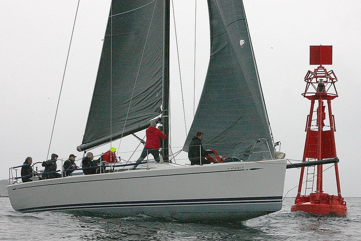 Magical, en la boya de Salaiños.