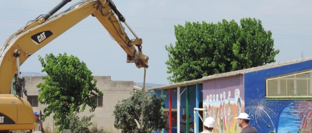 Arrancan las obras del nuevo colegio de V. de Castellón tras 25 años de reivindicaciones