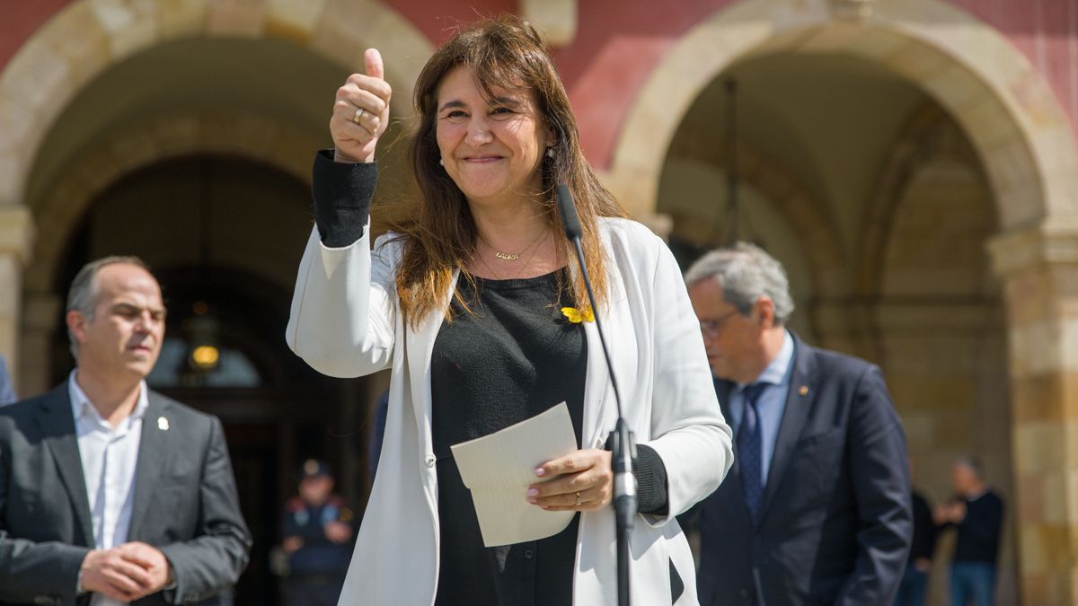 Laura Borràs, frente al Parlament de Catalunya