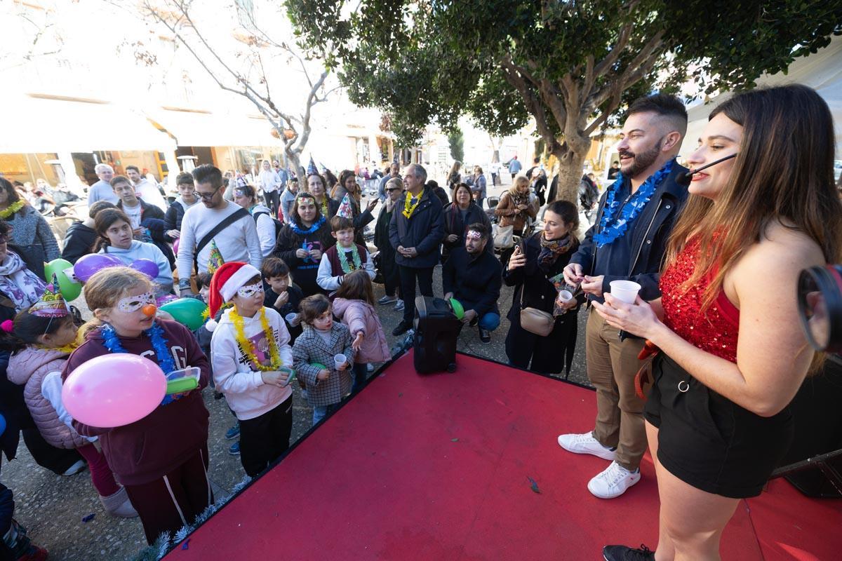 Así han celebrado las 'preuvas' en la plaza del Parque de Ibiza