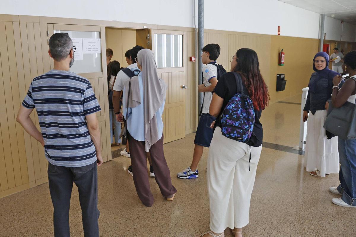 Girona. Facultat Economia UdG. Selectivitat 2026 setembre. Proves PAU.