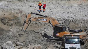 Europa i la Xina liciten pels minerals africans