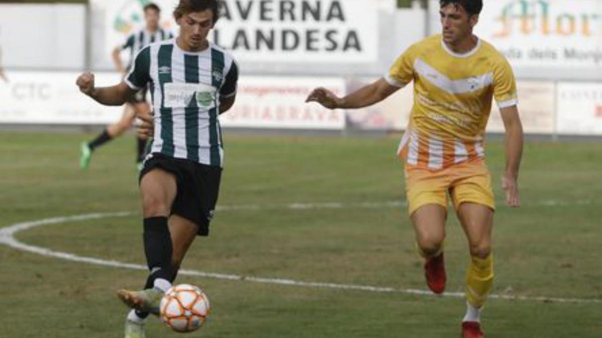 El Peralada rep el Tona en la lluita pel play-off | ANIOL RESCLOSA