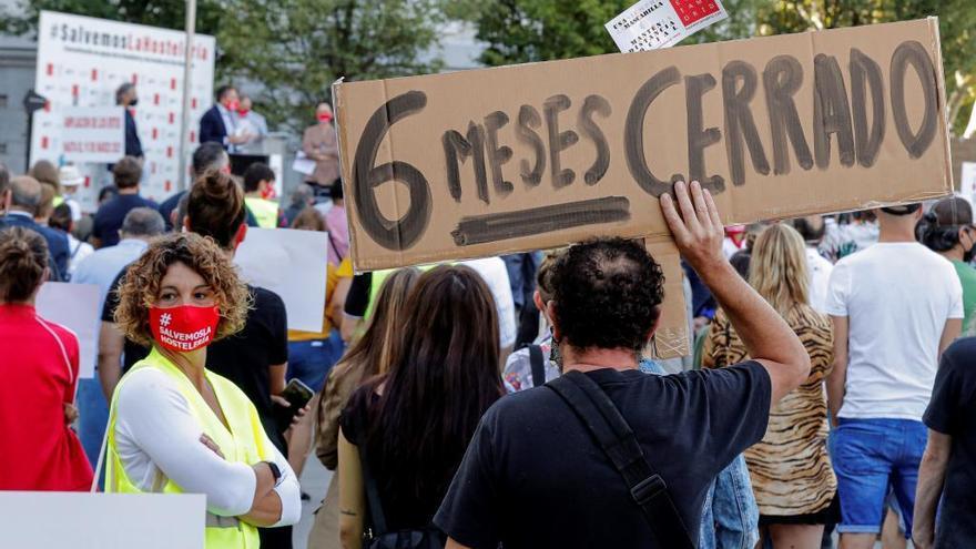 Manifestación de hosteleros en las calles de Madrid.