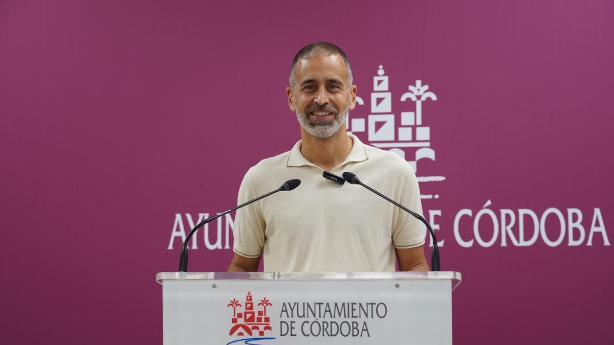 El concejal del PSOE Ángel Ortiz.