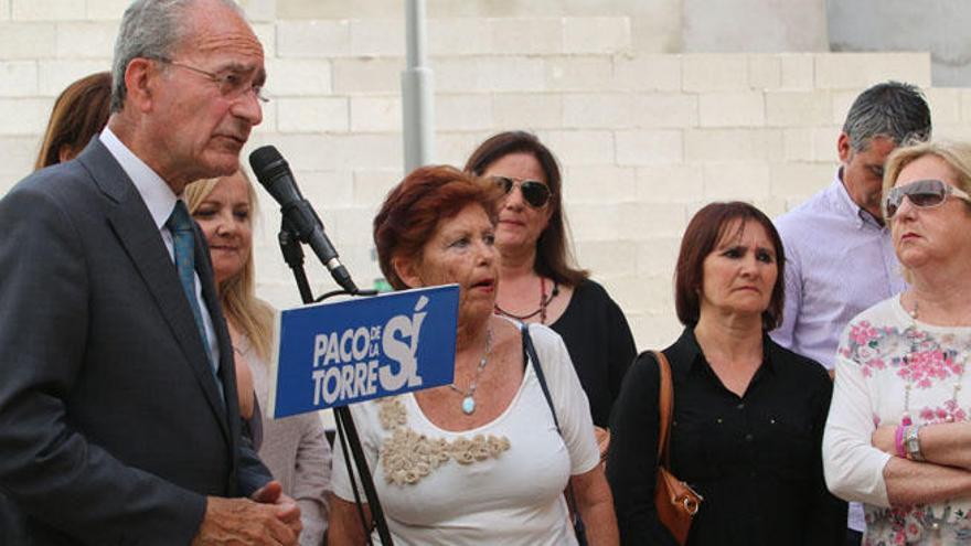 Francisco de la Torre presentó sus propuestas culturales en la plaza de la Judería.