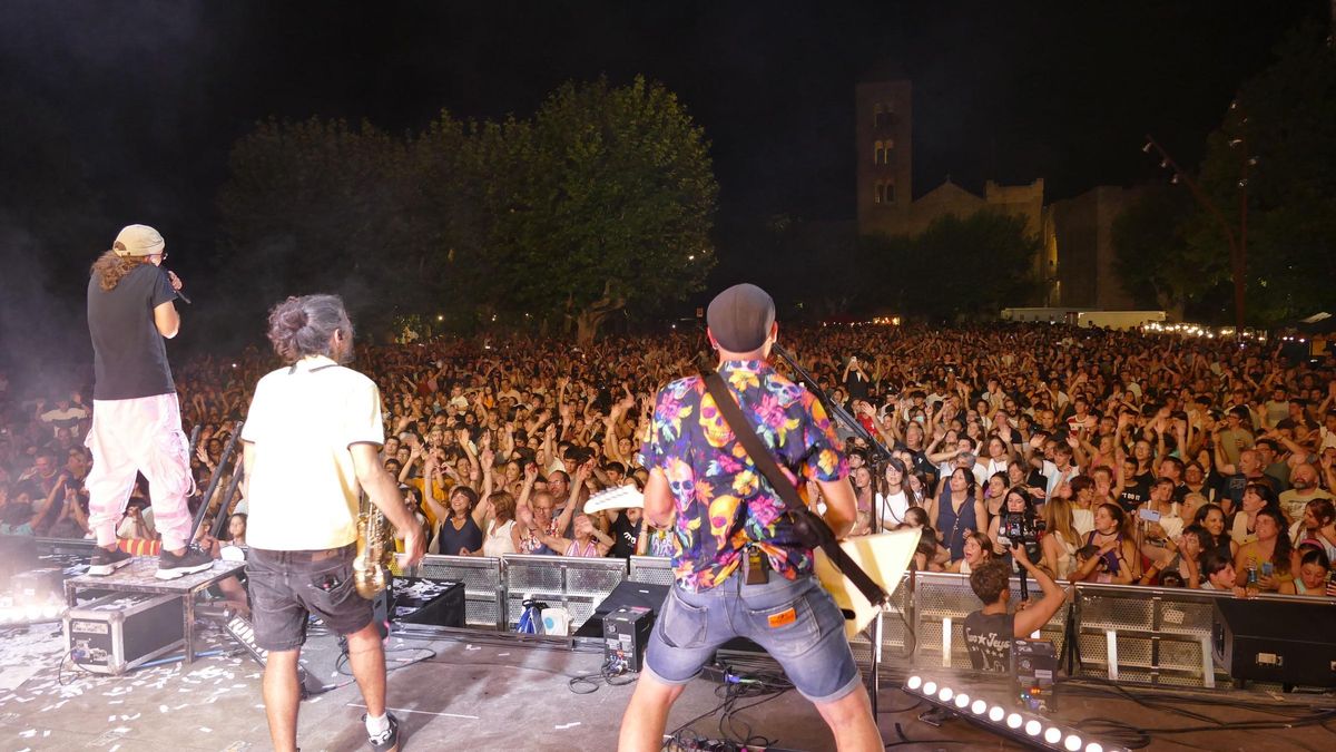 La segona Bertranada Fest congrega unes 8.000 persones als concerts de Ginestà i Buhos
