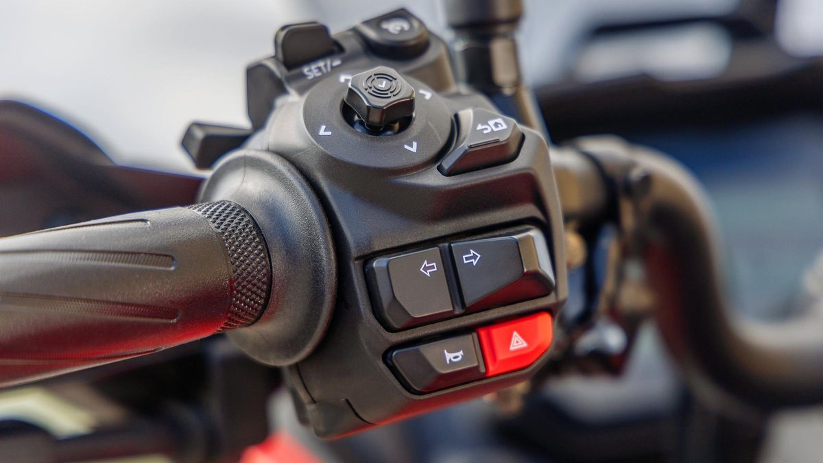 Yamaha Tracer 7, equilibrio total