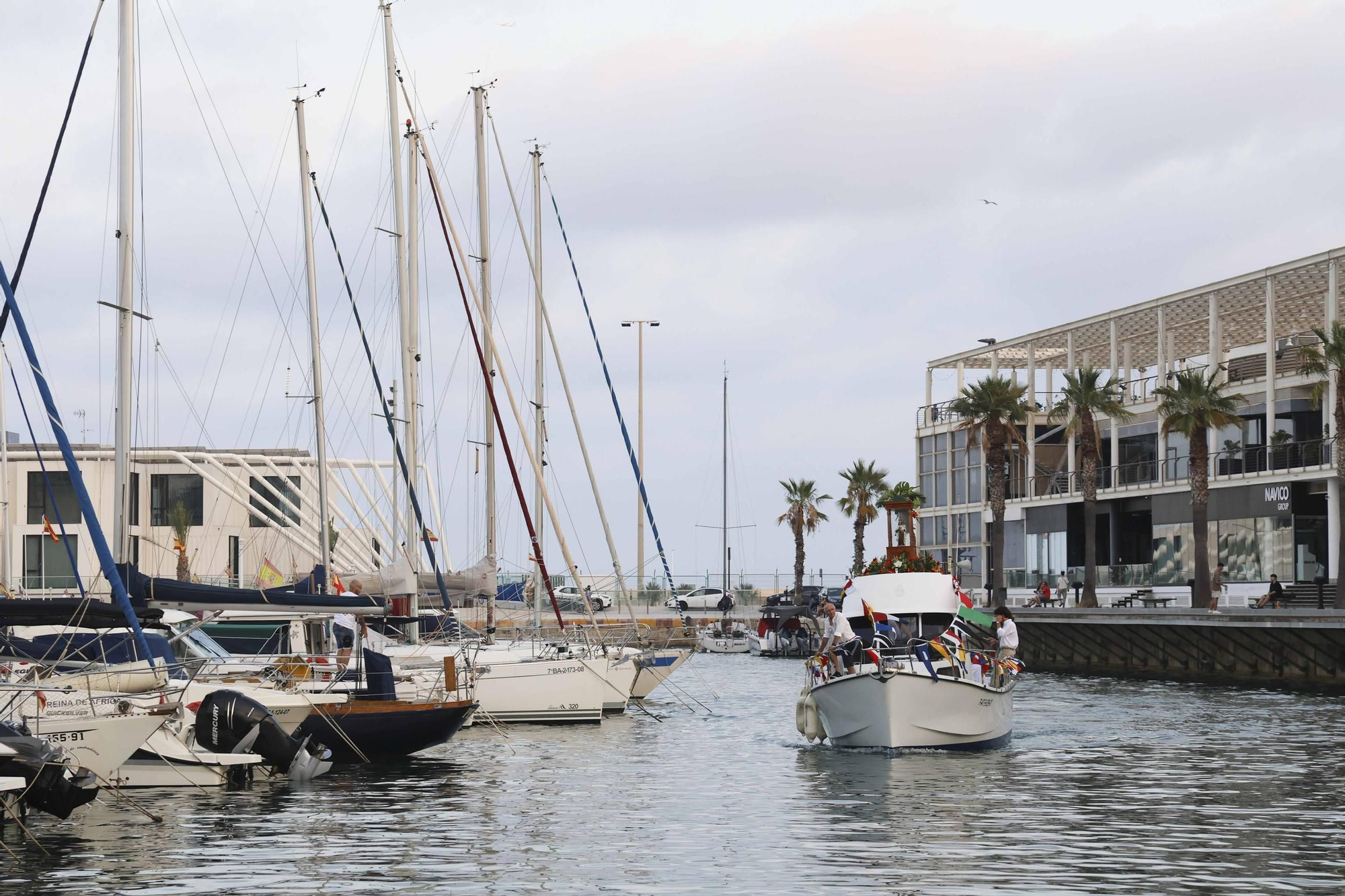 Así ha celebrado el Real Club de Regatas de Alicante la procesión de la Virgen del Carmen