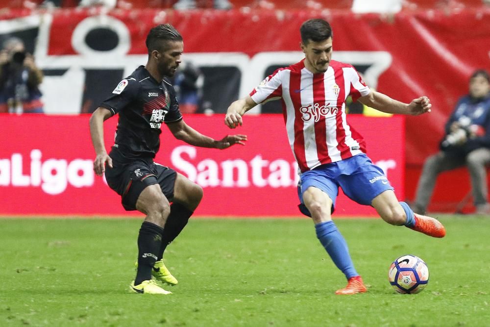 El partido entre el Sporting y el Granada, en imágenes