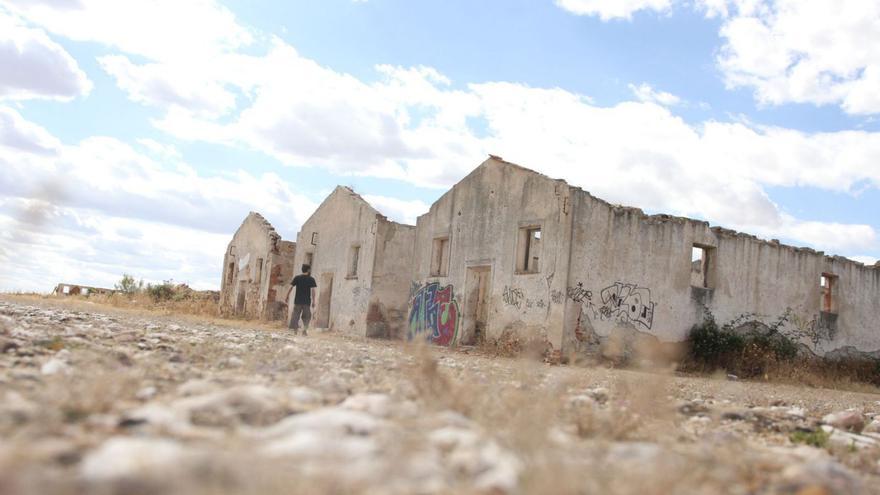 La última subasta del antiguo campo de tiro de Las Chanas queda desierta