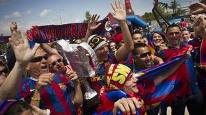 Gran ambient als carrers de València per la final de la Copa del Rei