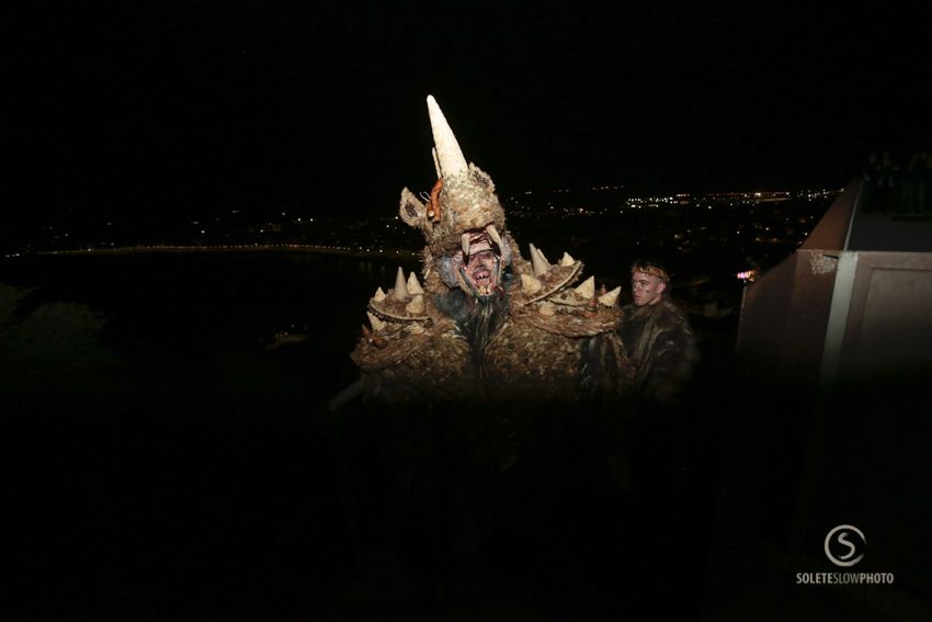 Suelta de la Mussona en el Carnaval de Águilas