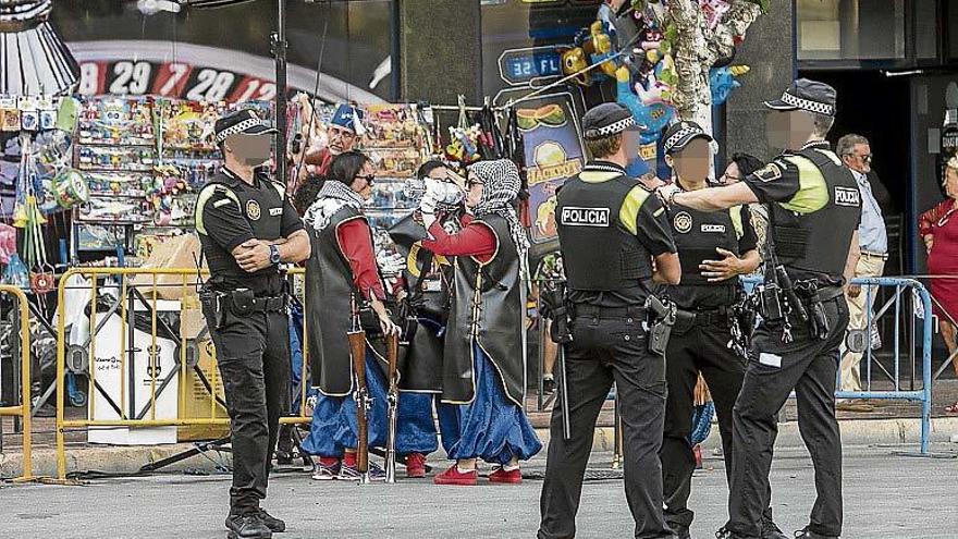 Un alardo con rigurosas medidas de seguridad