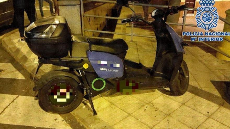 Una de las dos motos robadas en Santa Cruz de Tenerife.