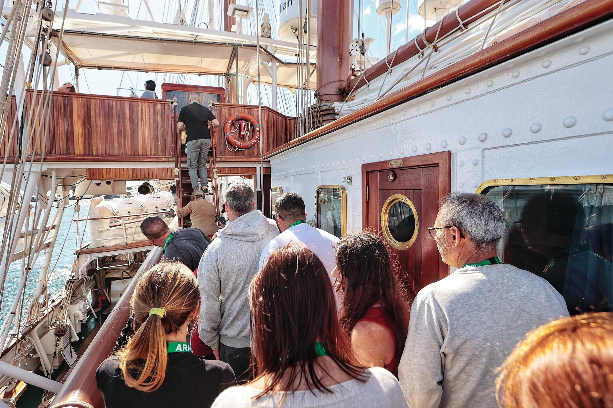 Queues outside the Juan Sebatián Elcano, the ship on which Princess Leonor was trained