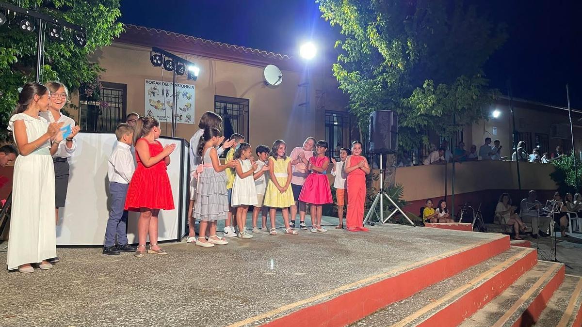 Presentación de damas y elección de reinas en Huertas, una edición pasada.