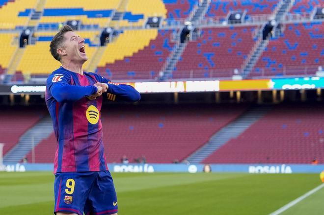 Lewandowski, Flick i les primeres vegades a casa