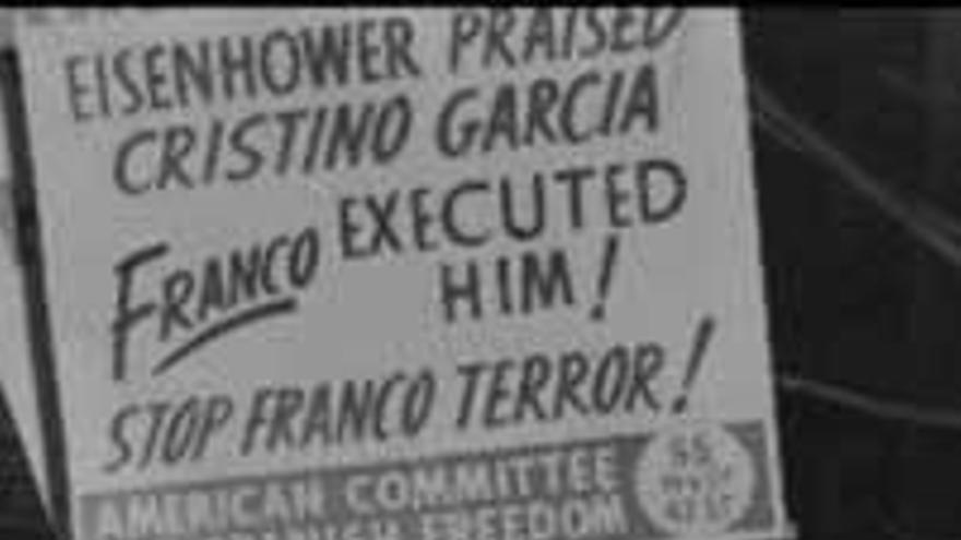 críticas internacionales . Las reacciones contra el fusilamiento de Cristino García en 1946 traspasaron fronteras. Francia rompió relaciones con España y en Estados Unidos hubo concentraciones contra Franco.