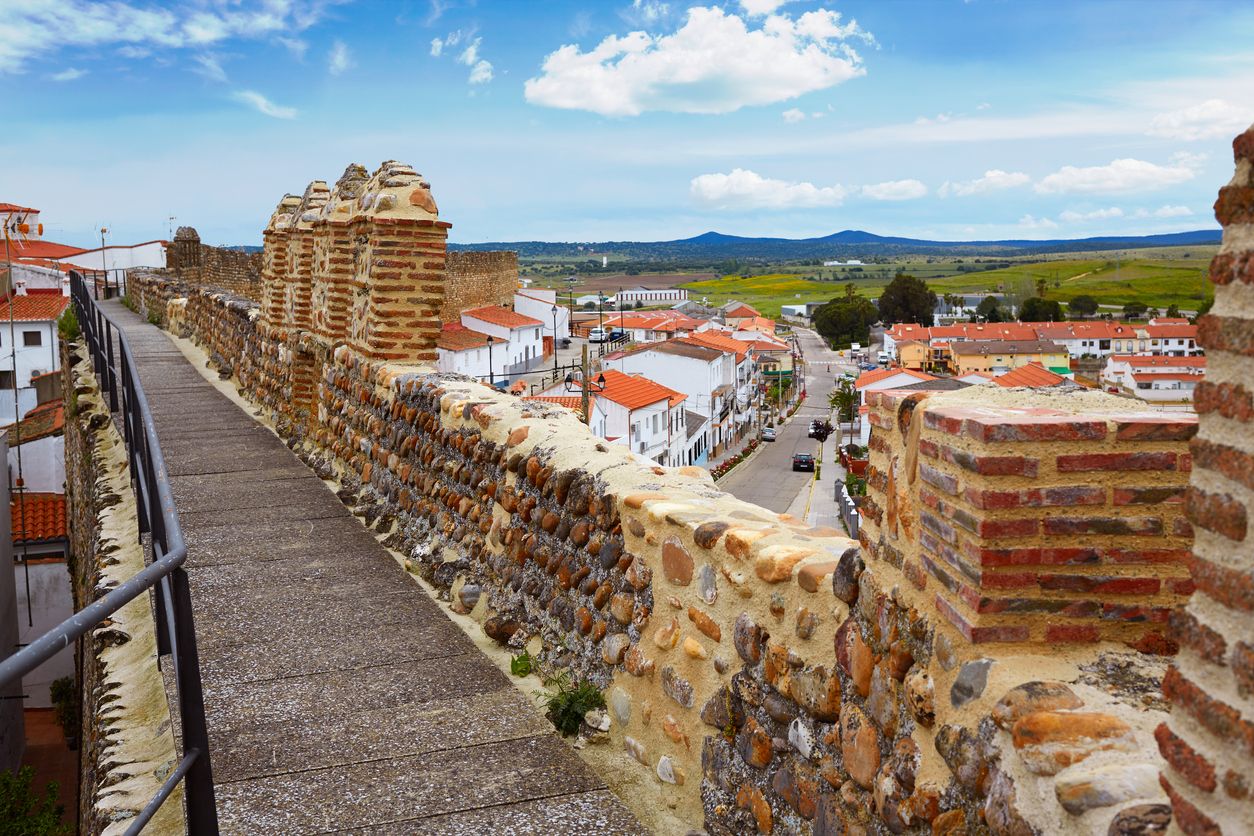 El pueblo está declarado Conjunto Histórico-Artístico en la categoría de Bien de Interés Cultural.