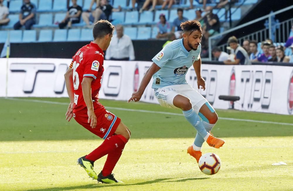 Las mejores fotografías del primer partido de Liga que midió a celestes y a pericos en Balaídos.