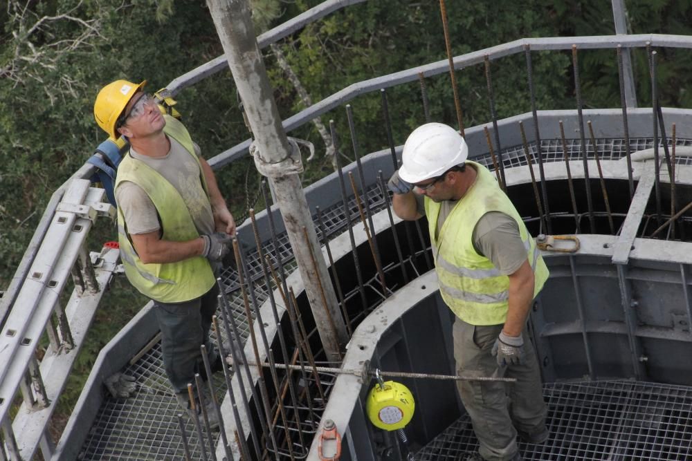 Autovía do Morrazo | Los pilares del viaducto de A Fraga escalan al cielo