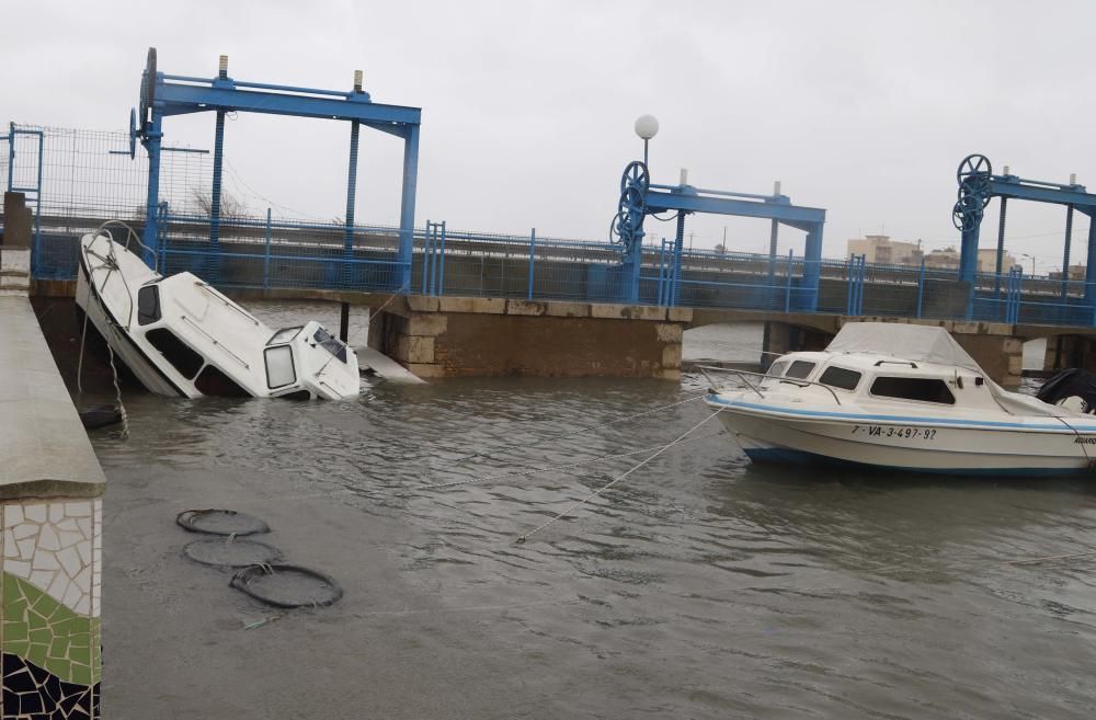 temporal maritimo y de viento en la ribera