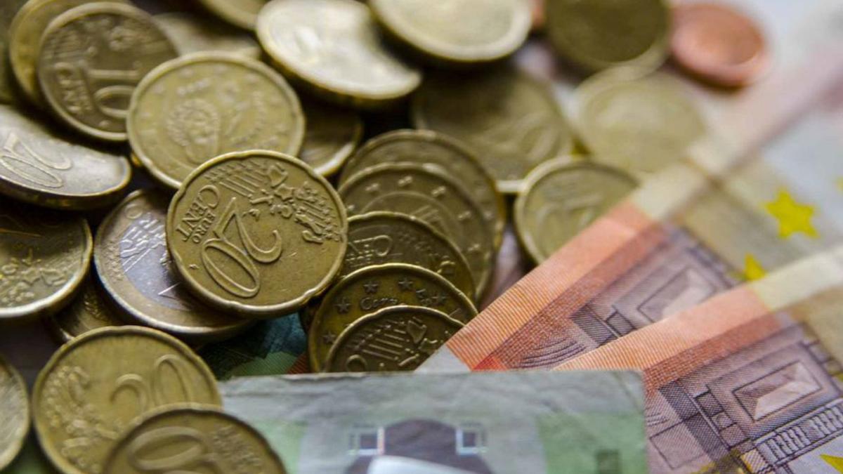 Monedas y billetes de euro. | Europa Press