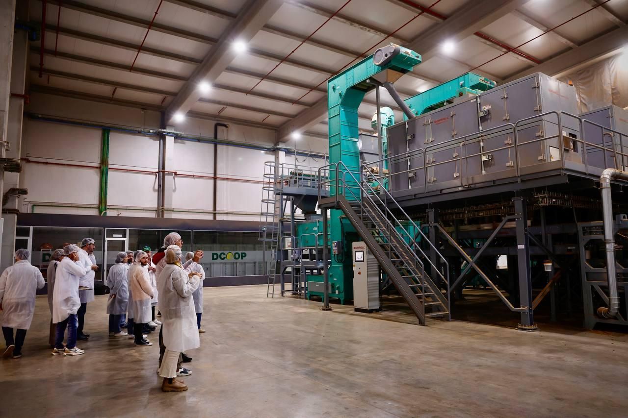 La nueva planta de almedras de Dcoop en Córdoba, en imágenes