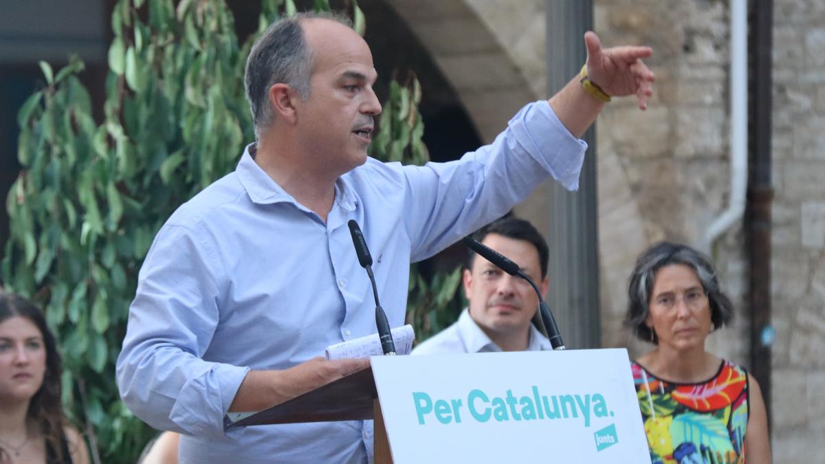 El secretari general de Junts, Jordi Turull, en un acte de campanya a Banyoles