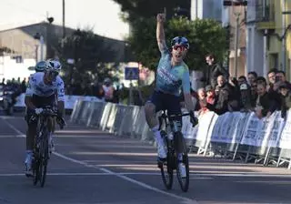 Las imágenes de la Vuelta Ciclista de Estivella