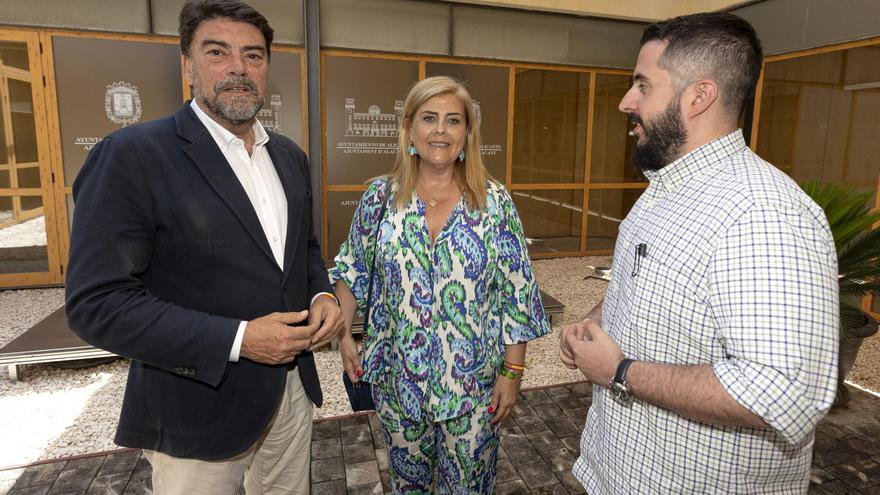 Barcala cede la rebaja del IBI a Vox, que insiste en el cese de Toni Gallego