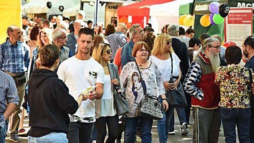 Manresa ha assolit en aquest darrer registre oficial el màxim històric del seu padró d&#039;habitants