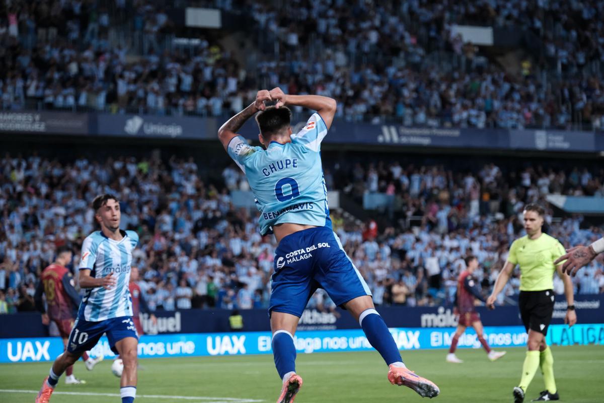 Málaga CF - Deportivo La Coruña en La Rosaleda