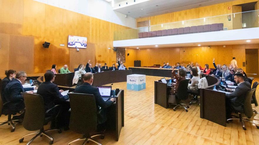 Benidorm inspeccionará y sancionará directamente a las viviendas turísticas ilegales con Policía Local e inspectores