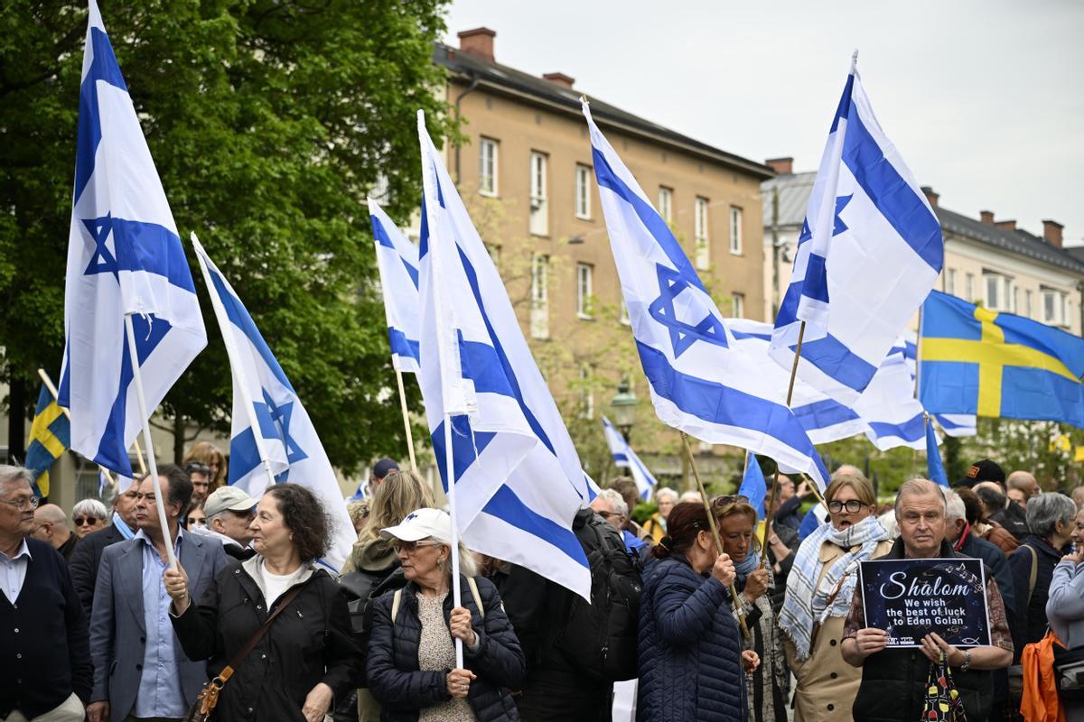 Momentos de las protestas propalestina y proisraelí en Malmö por la participación de Israel en Eurovisión.