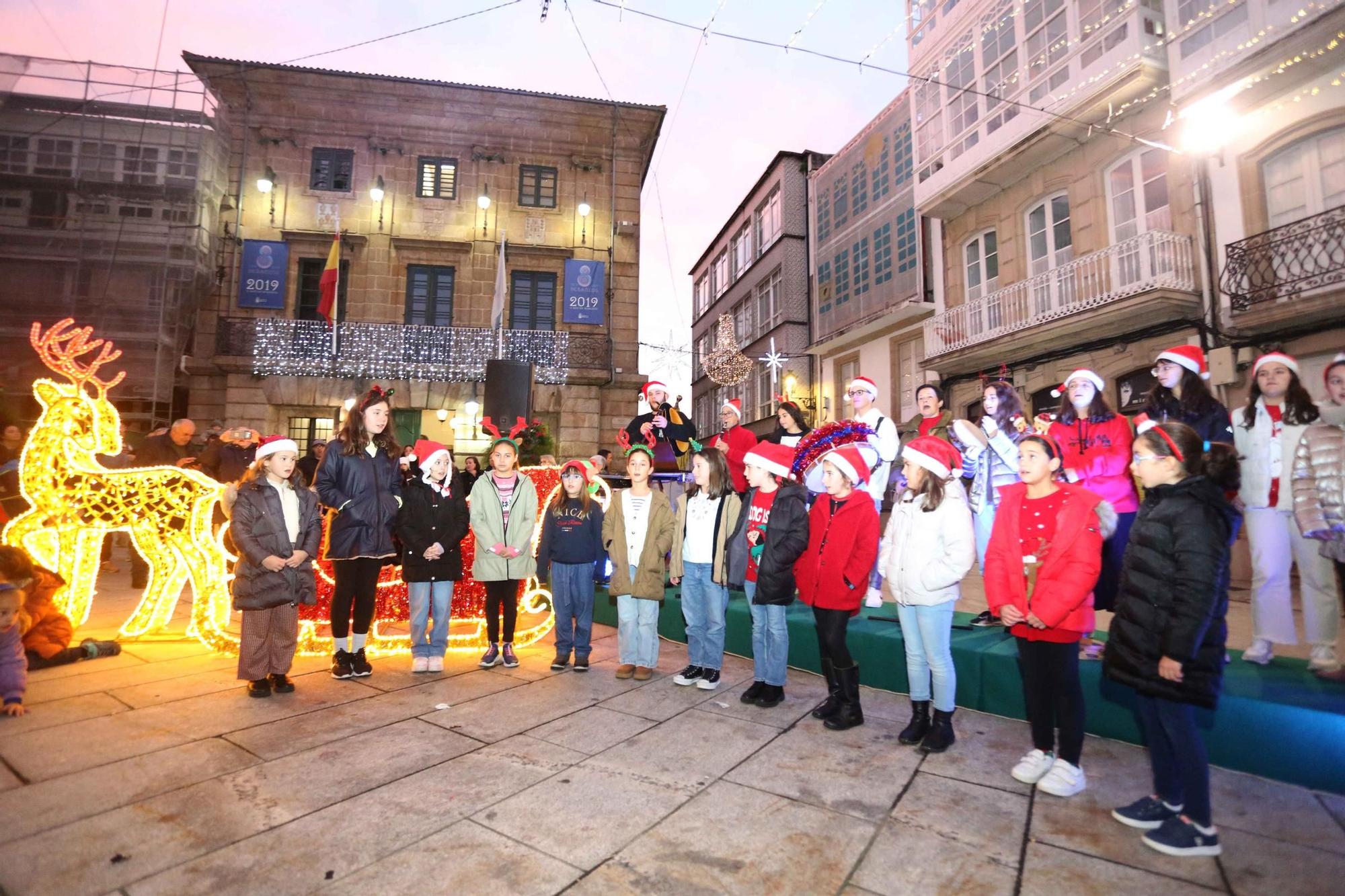 Betanzos inaugura la Navidad con el encendido de su alumbrado navideño