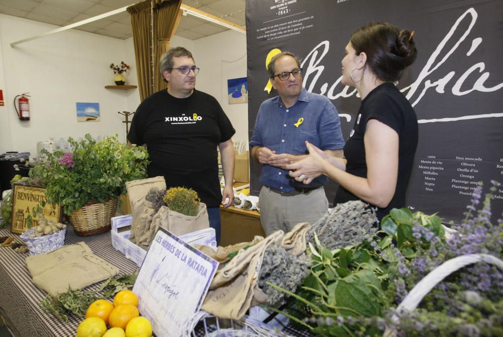 Quim Torra participa en un taller de ratafia a Santa Coloma de Farners