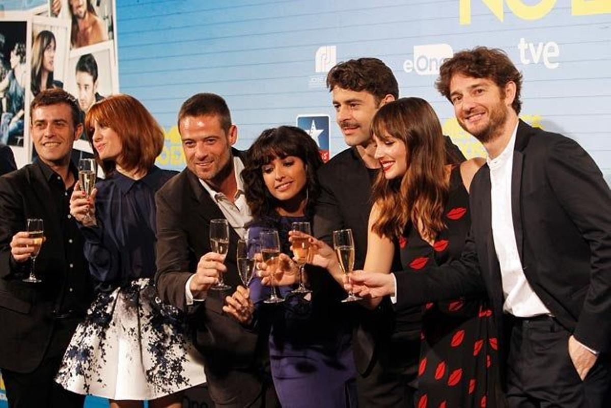 El equipo, en la première de Los miércoles no existen en Madrid.