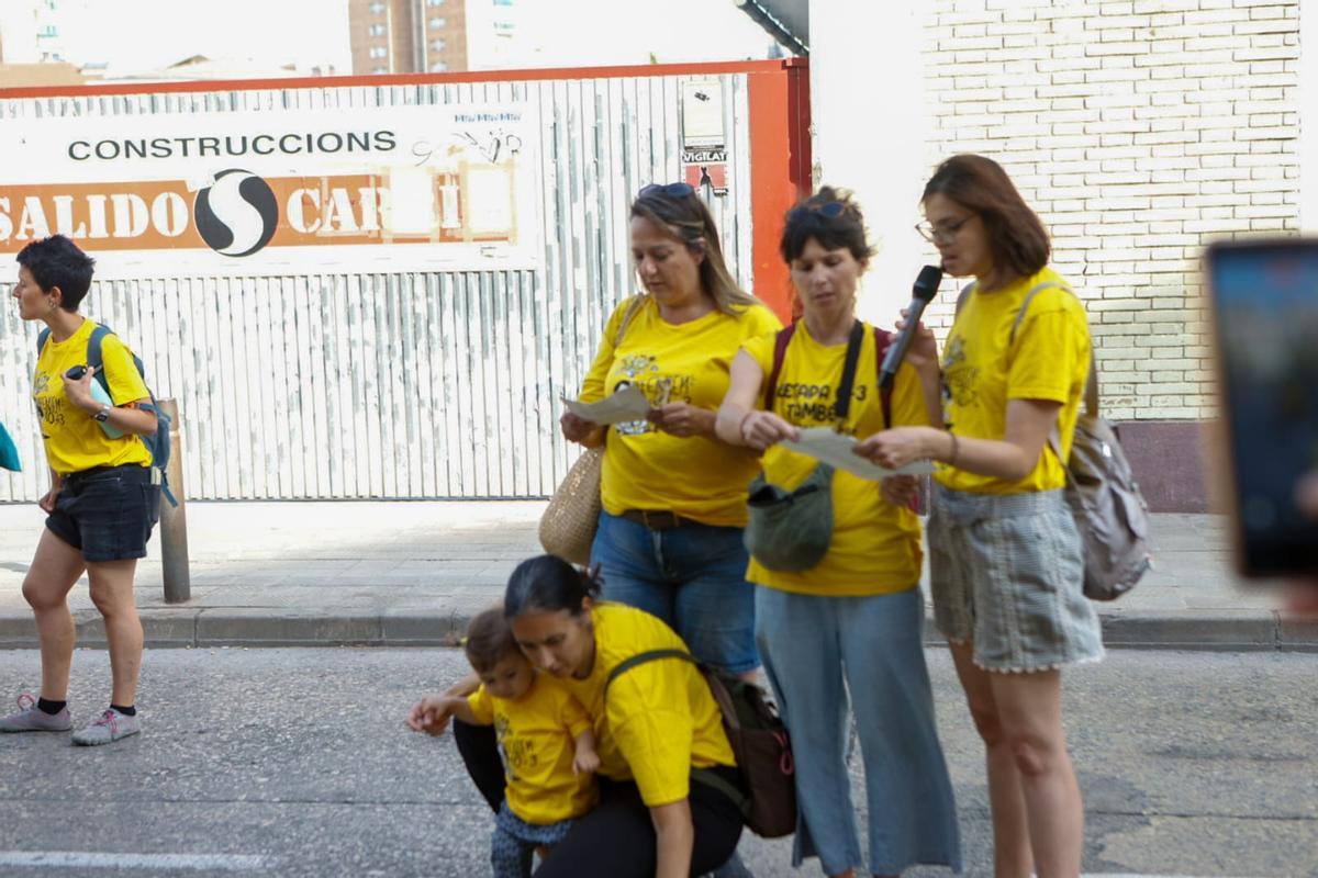 La protesta de docents a Manresa, en imatges
