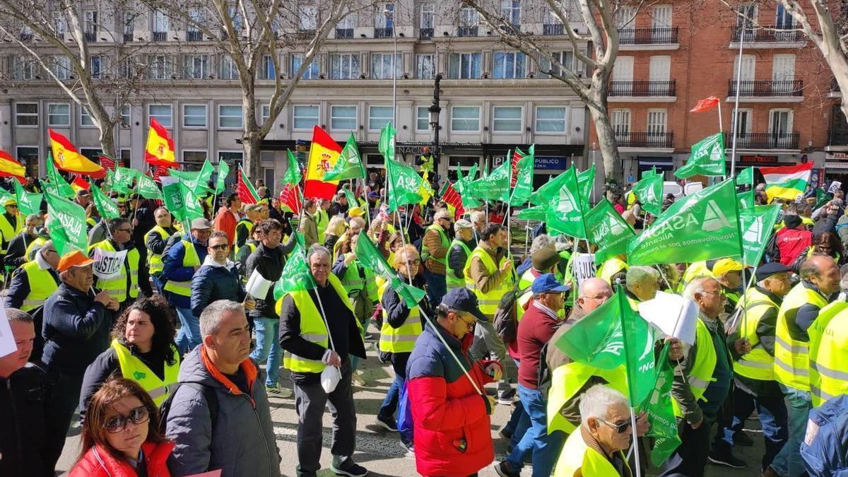 Imagen de archivo de una concentración agraria celebrada en Madrid en febrero.