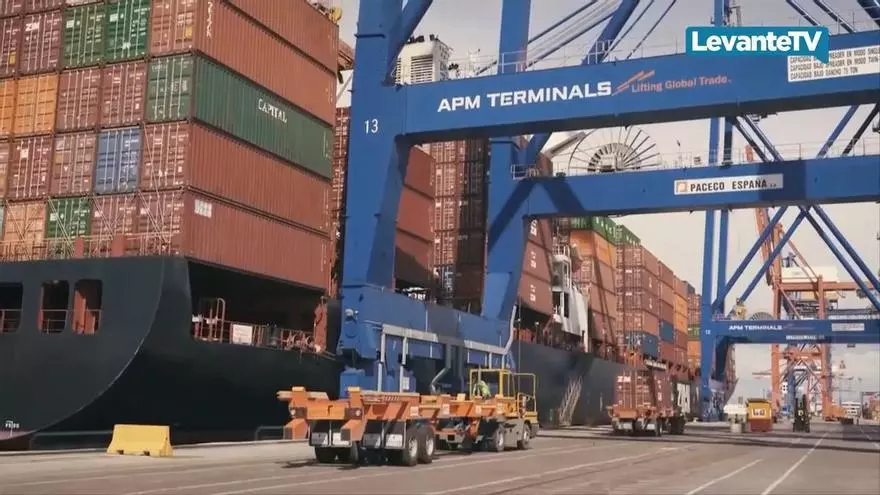 Valenciaport aumenta sus beneficios un 8% y demanda un crédito de 160 millones para el período 2026-2030