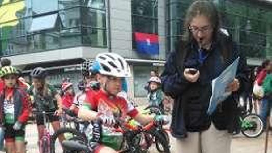 Un ciclista del CC Estradense.