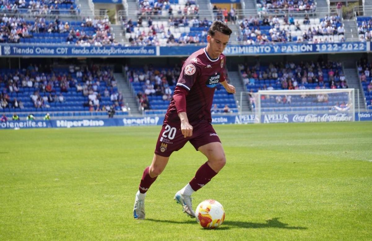 Alberto Gil, que fue sustituido al descanso en Tenerife.