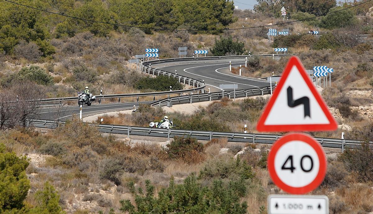 Agentes de la Guardia Civil de tráfico en una imagen de archivo