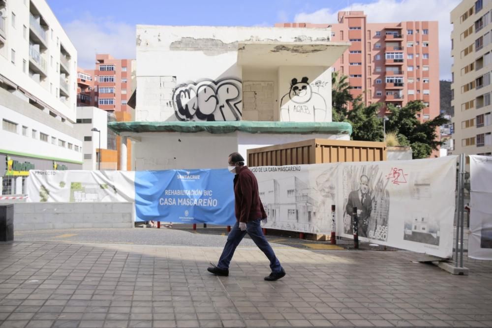 Fotos de las actividades que paran hoy en Santa Cruz de Tenerife  | 30/03/2020 | Fotógrafo: Delia Padrón