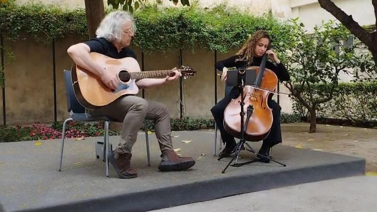 Así suena "Si tú no vuelves en el "Patio de los Naranjos" de las Clarisas de Elche