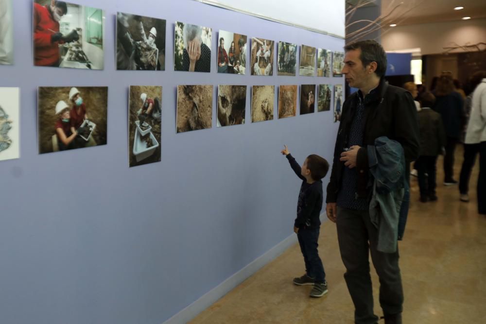 Ambiente en la Feria del Libro de València