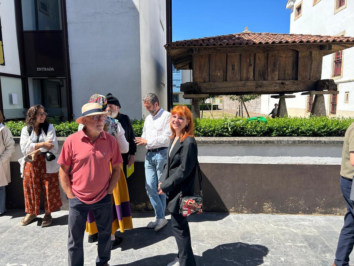 EN IMÁGENES: Homenaje en Villaviciosa a José Caveda y Nava