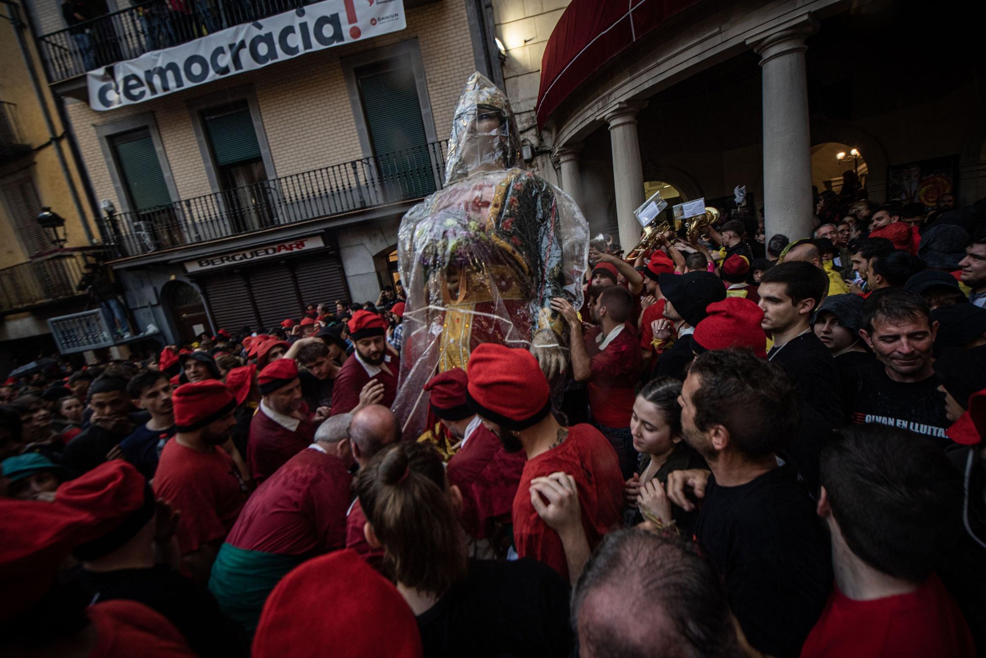 Totes les imatges del passcarrers de Dissabte pasat per aigua